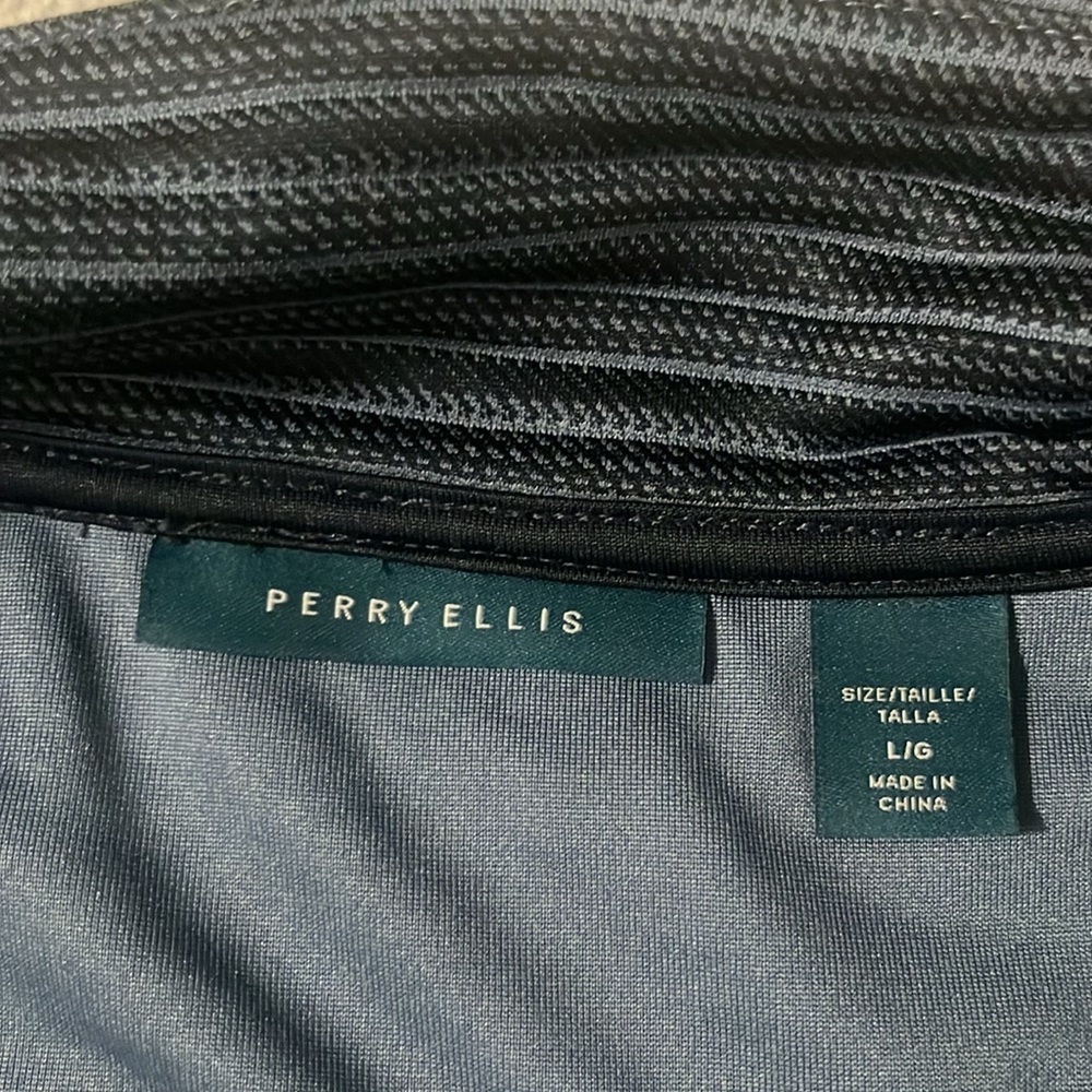 Perry Ellis - Picture 2 of 6